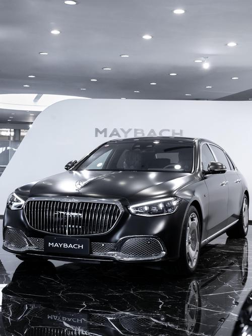 佛山261岚图汽车的售后服务让用户无忧出行，迈巴赫未来的豪华车趋势